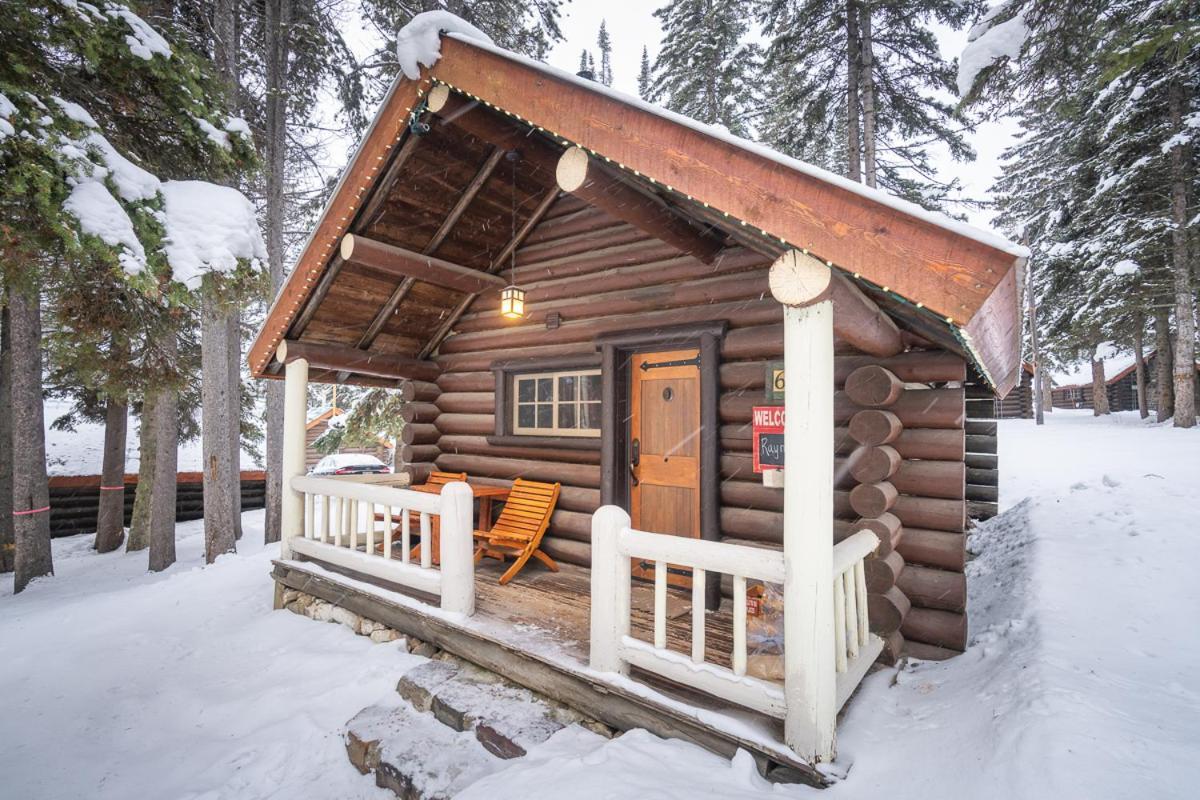 Storm Mountain Lodge & Cabins แคสเซิลจังก์ชัน ภายนอก รูปภาพ