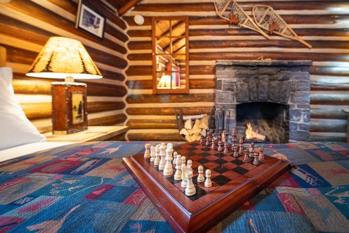 Storm Mountain Lodge & Cabins แคสเซิลจังก์ชัน ภายนอก รูปภาพ